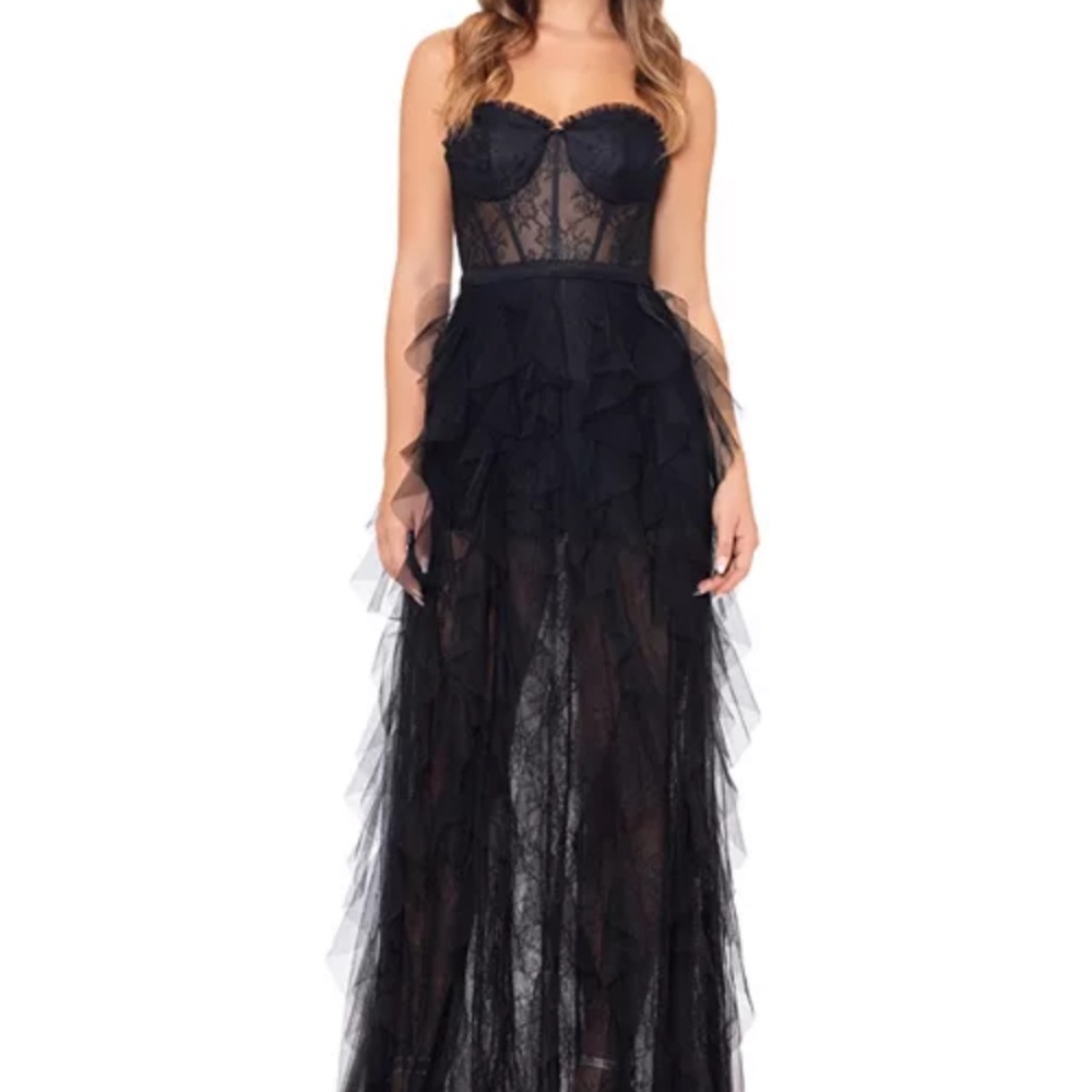 AQUA - Strapless Lace Tulle Ruffle Gown